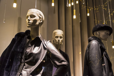 Similar image 21084636