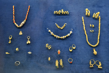 Similar image 21122494