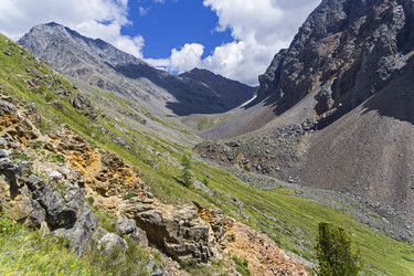 Similar image 21087946