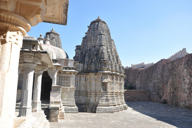 Similar image 21122212