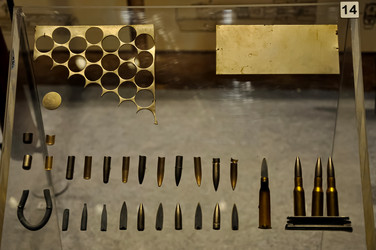 Similar image 21122377