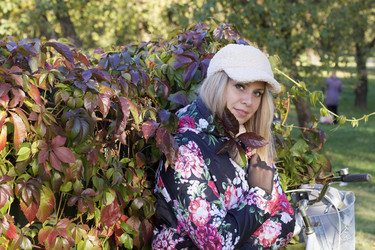 Similar image 21093212