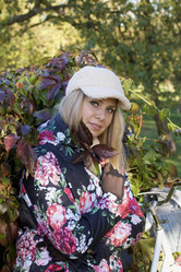 Similar image 21093213