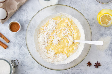 Similar image 21100541