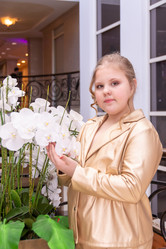 Similar image 21100385