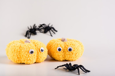 Similar image 21103544