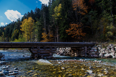 Similar image 21105266