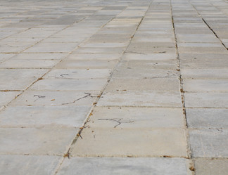 Similar image 21131090