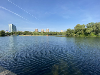 Similar image 21127710