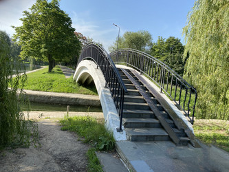 Similar image 21131050