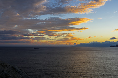 Similar image 21106271