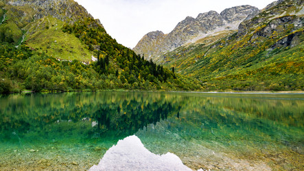 Similar image 21106299