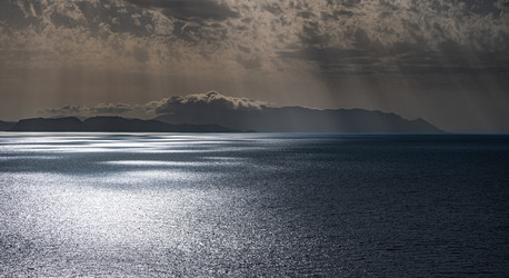 Similar image 21106340