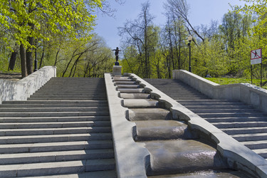 Similar image 21107358