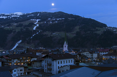 Similar image 21109698