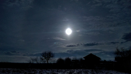 Similar image 21113344