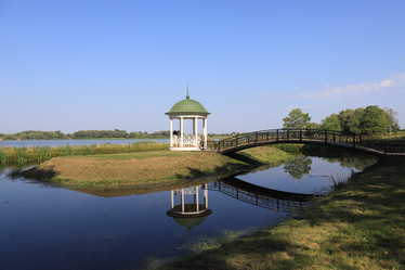 Similar image 21114424