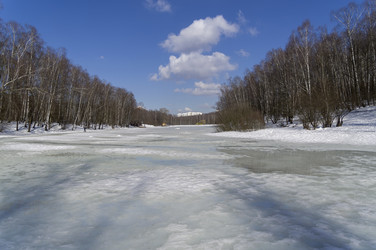 Similar image 21115198