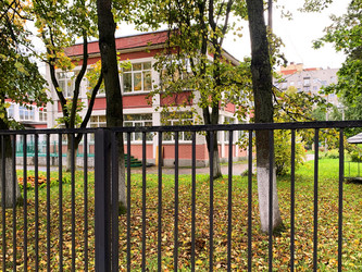 Similar image 21115680