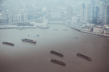 Similar image 21121401