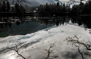 Similar image 21121970