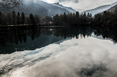 Similar image 21121976