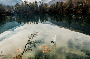 Similar image 21121999