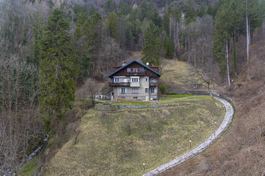 Similar image 21122044