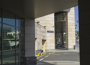 Similar image 21123804