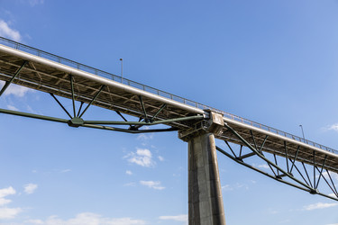 Similar image 21129860