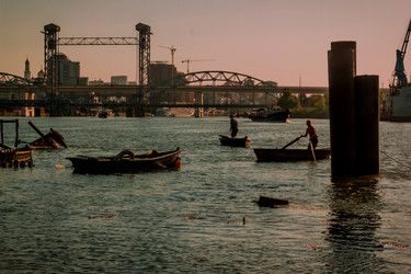 Similar image 21127813