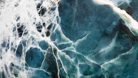 Similar image 21133369