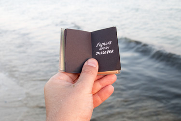 Similar image 21135299