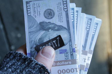 Similar image 21135160