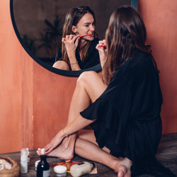 Similar image 21135600