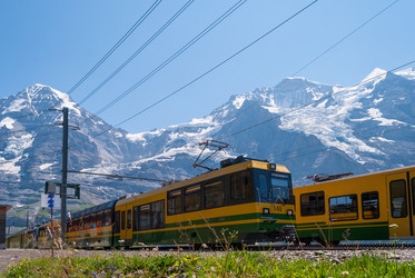 Similar image 21166370