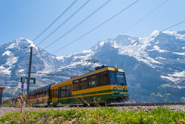 Similar image 21166371