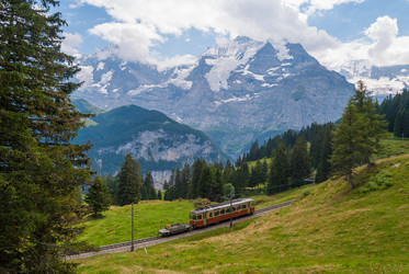 Similar image 21169837