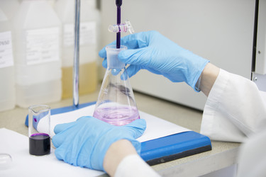 Similar image 21145196