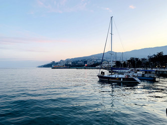 Similar image 21136330