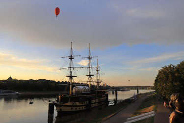 Similar image 21137856