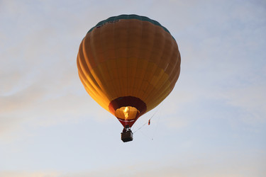 Similar image 21137858