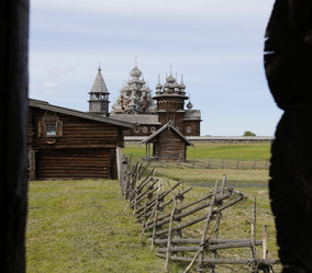 Similar image 21133500