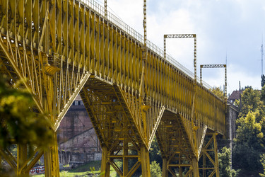 Similar image 21133912