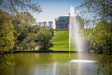 Similar image 21134628