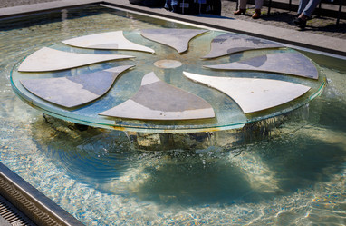 Similar image 21134629