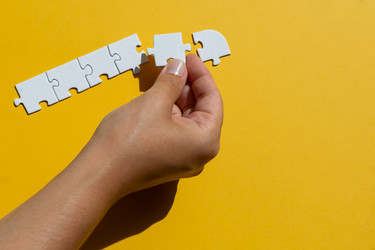 Similar image 21136423