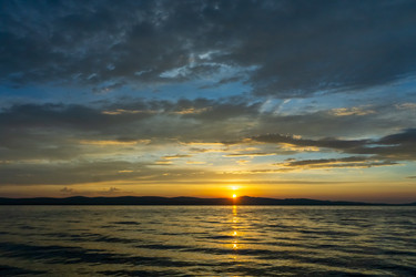 Similar image 21136081