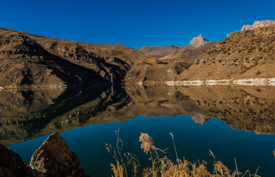 Similar image 21157840