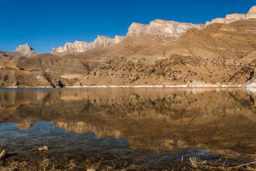 Similar image 21157800